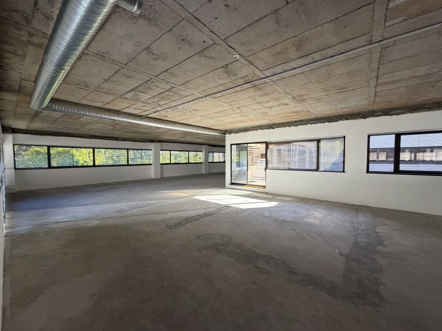 To Let Commercial Property for Rent in Mowbray Western Cape